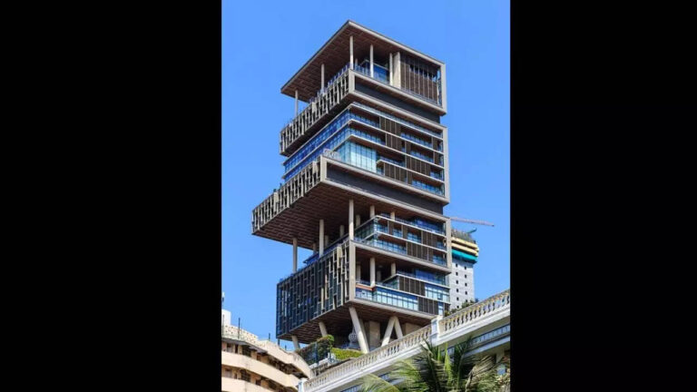 From Cyrus Poonawala to Radhakishan Damani; 5 Indian billionaires who own private residences in South Mumbai